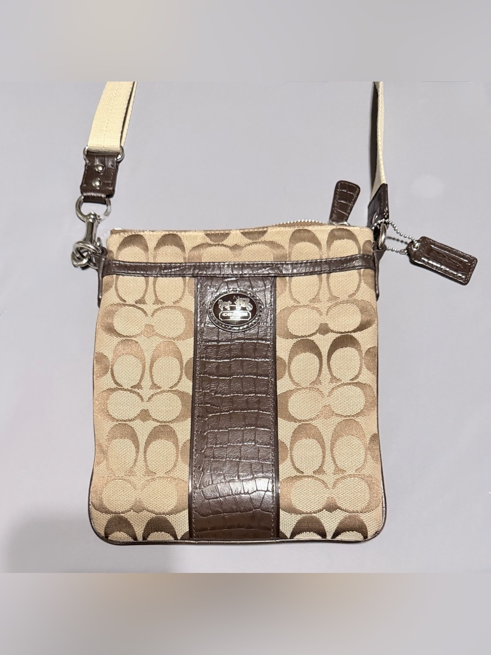 Coach ✨Classic✨ Khaki and Brown Signature Crossbody with Leather Trim